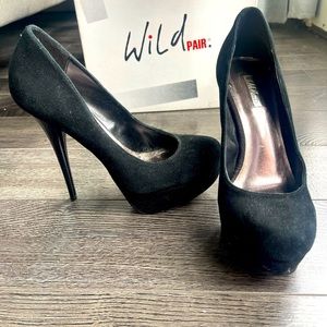 Black suede stiletto Heels